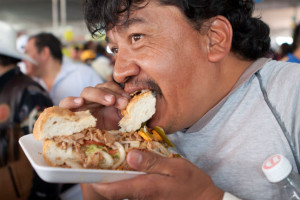Cualquier capitalino ha comido o comerá al menos una vez en su vida una torta. // Foto: Cuartoscuro.