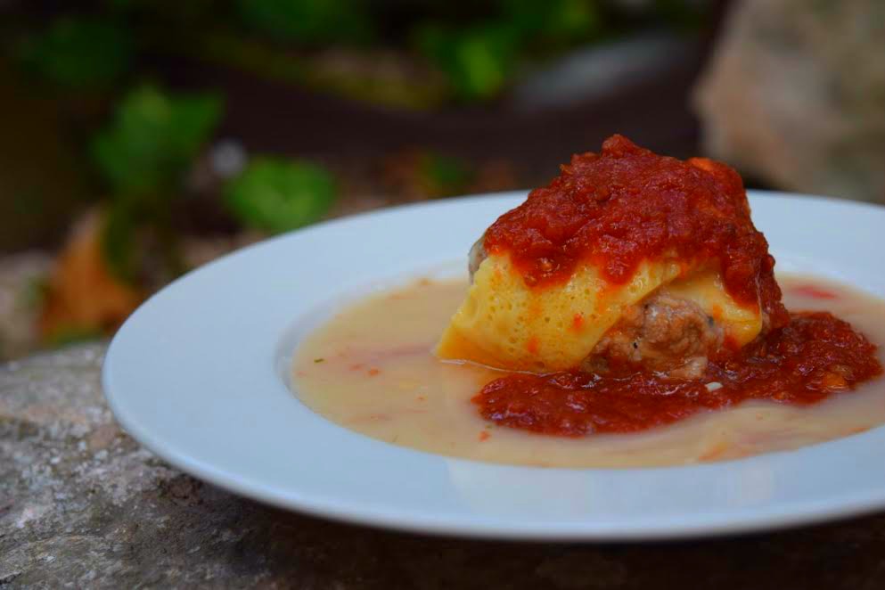 Queso relleno, uno de los platos típicos de la cocina yucateca. // Foto: Mayra Zepeda.