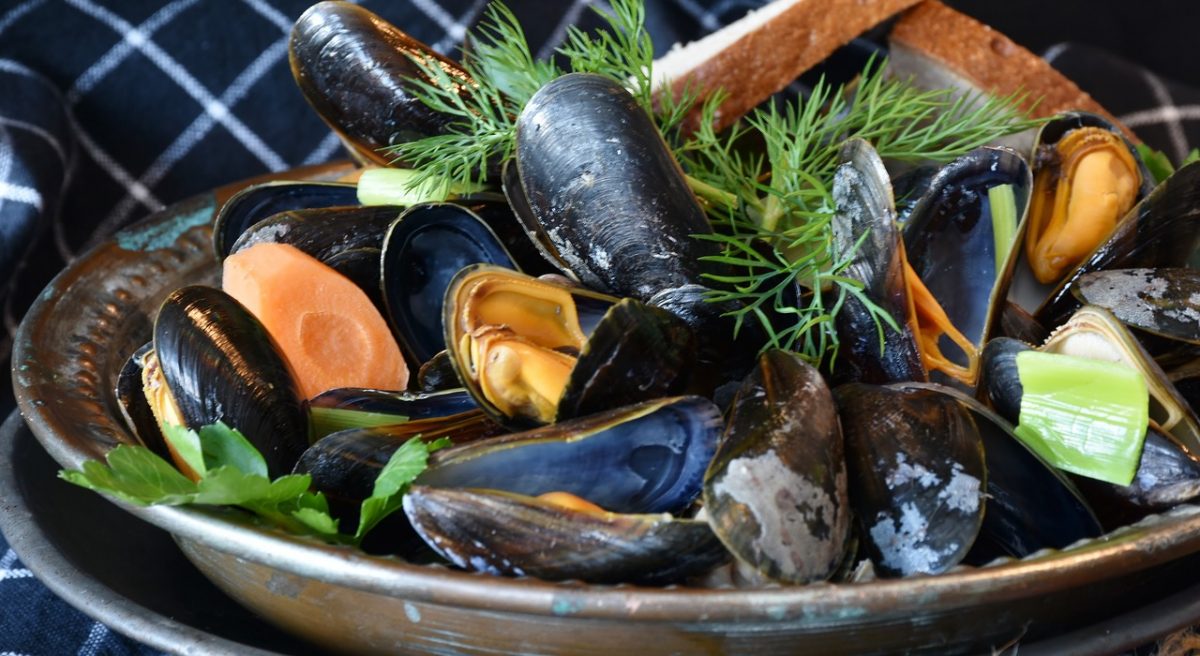 limpiar mariscos