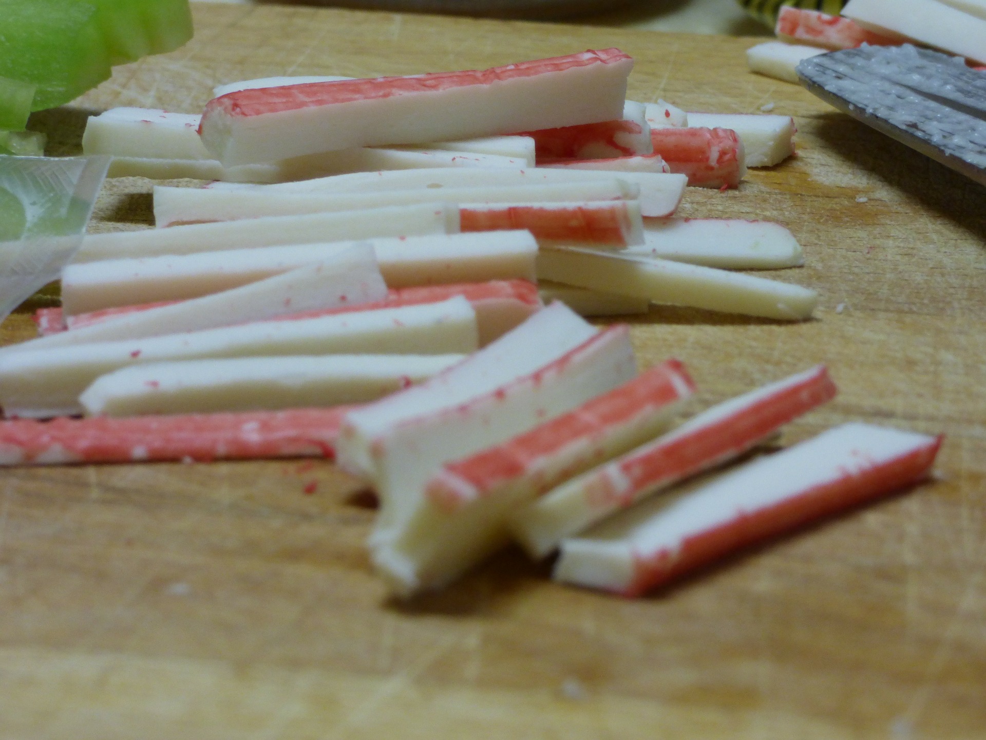 el surimi semeja la carne de cangrejo