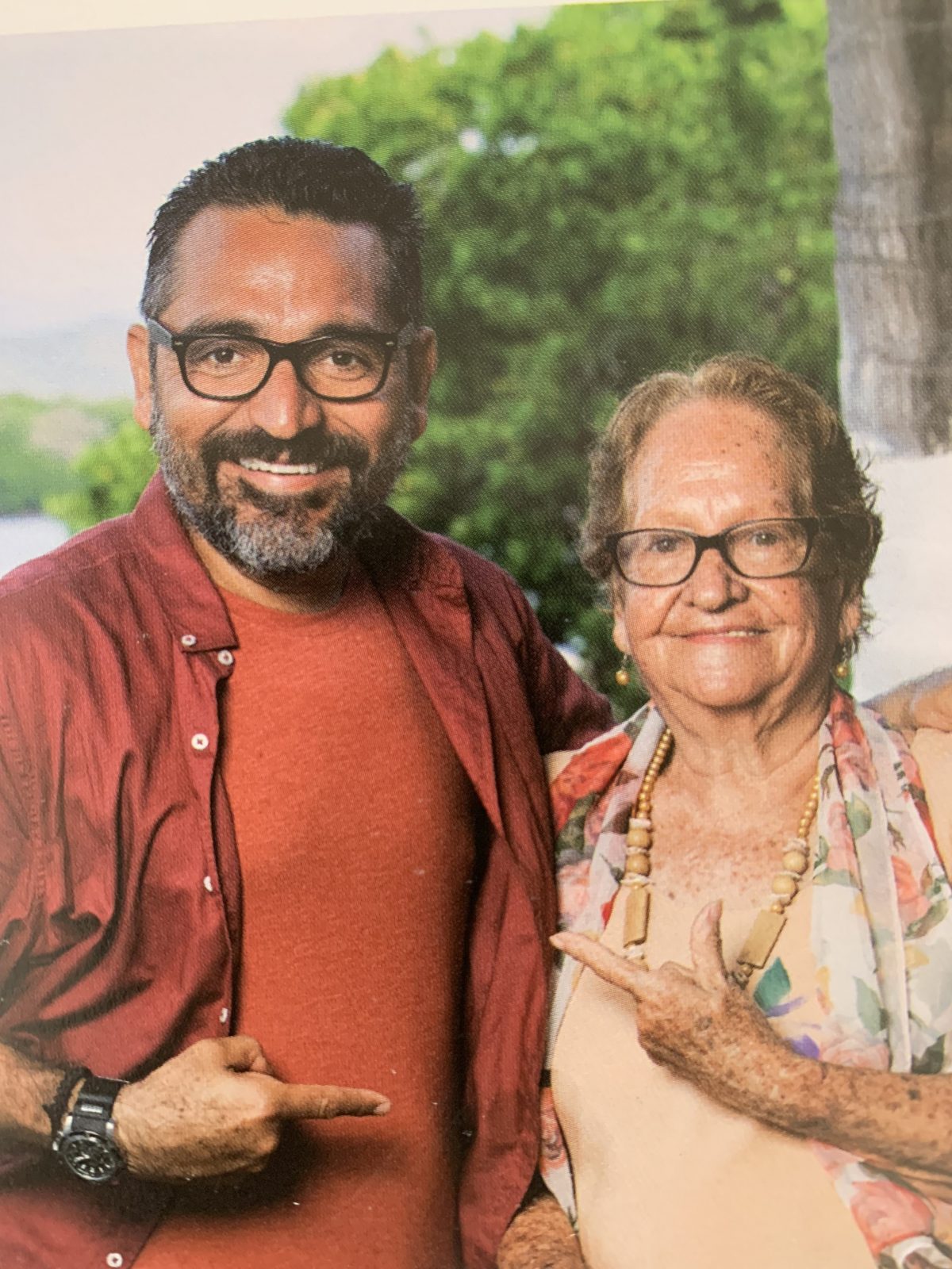 chefs cocinando con sus mamás