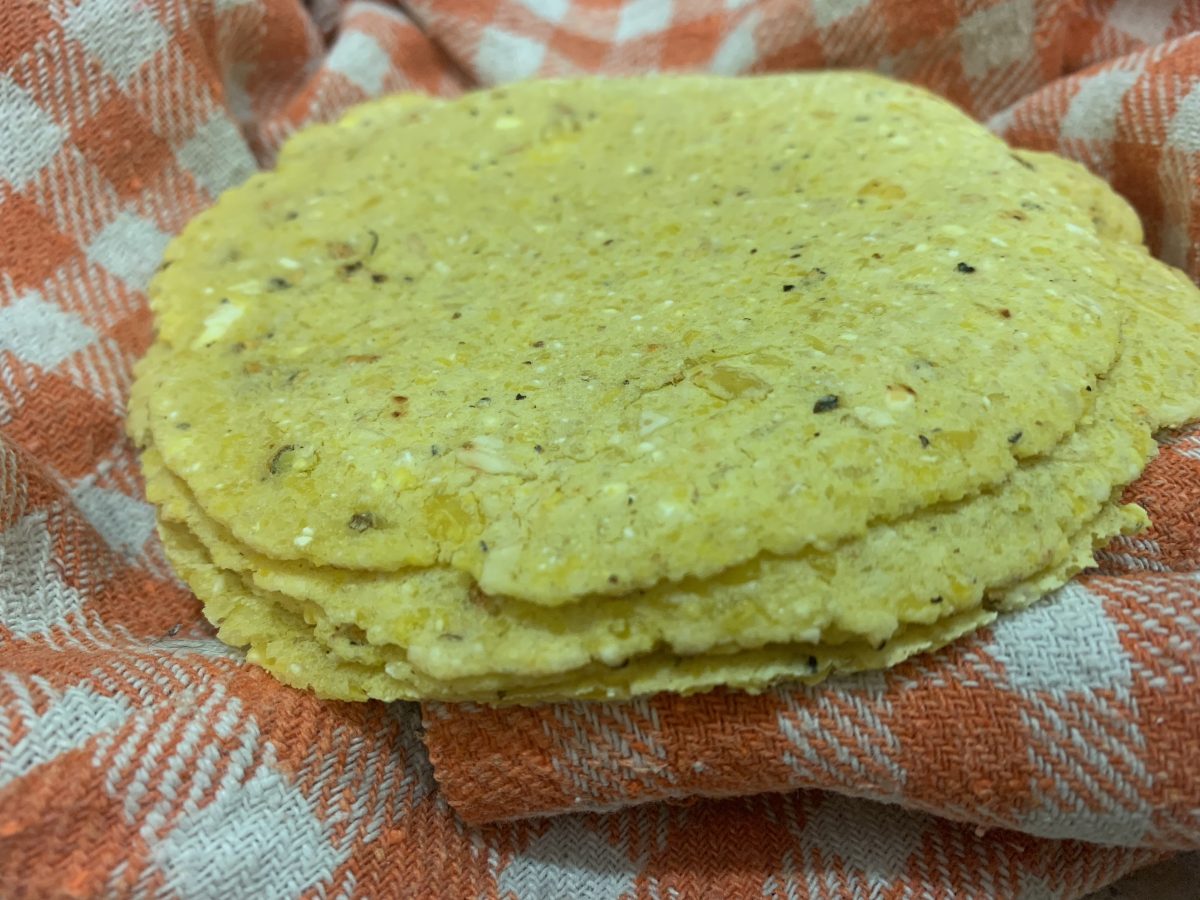 Todo lo que necesitas saber para nixtamalizar en casa y hacer masa para tortillas