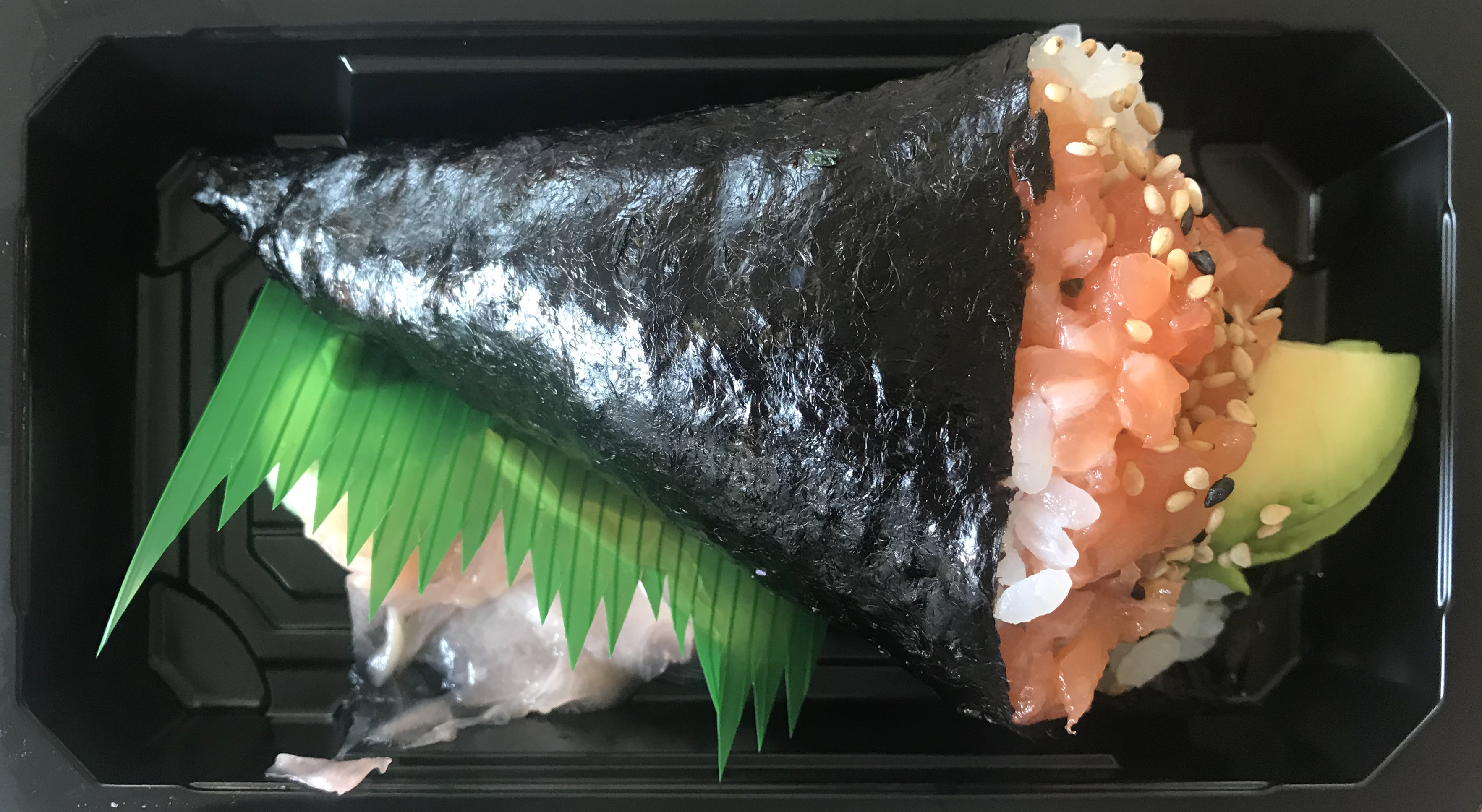 Temaki sushi