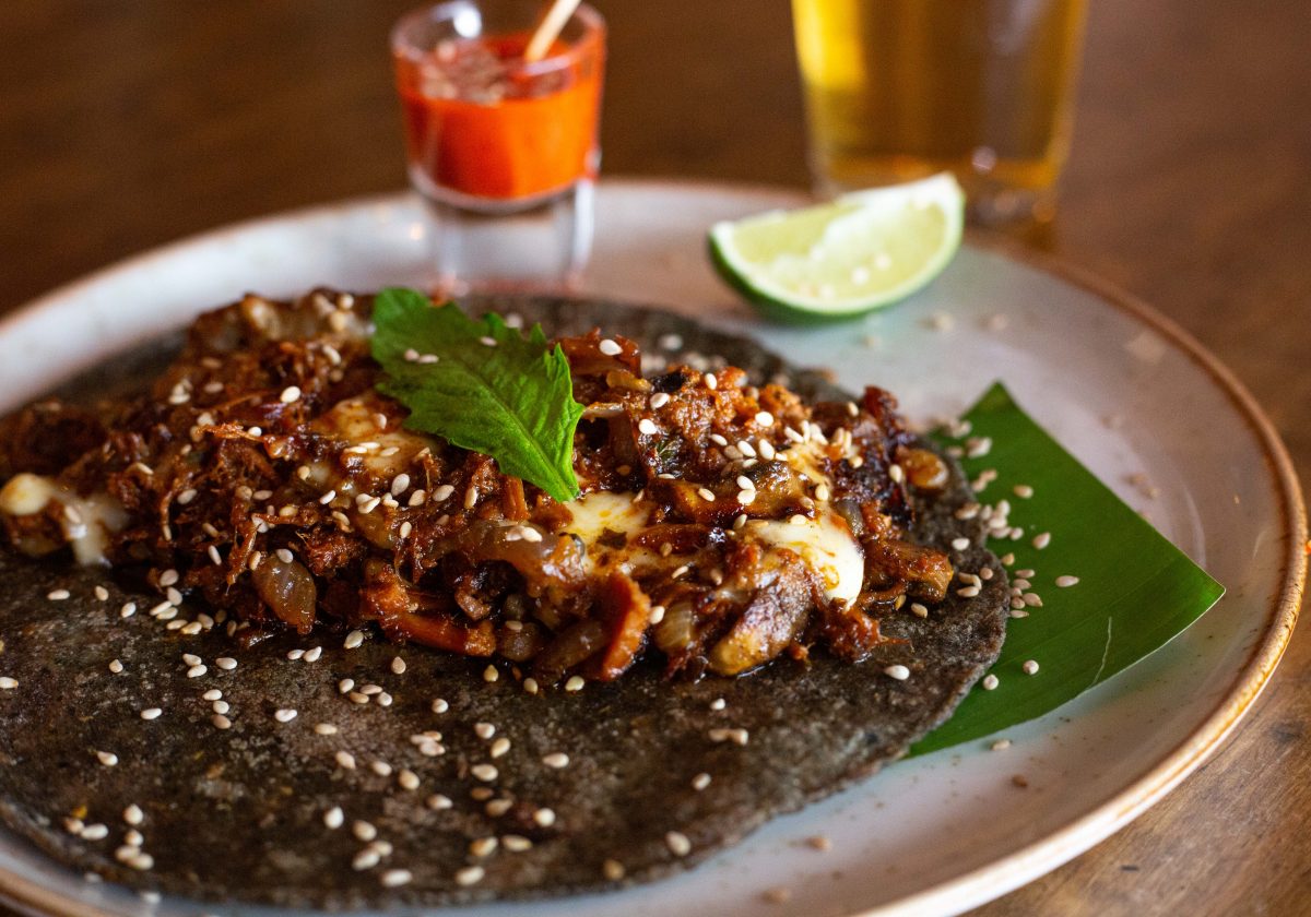 café taco bar khristian de la torre